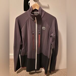 Ortovox Like New Women's Wine Wool Zip Up XL